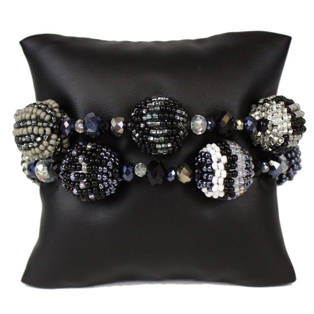 Czech Glass 8 Bead Ball Bracelet BLACK,GREY, WHITE
